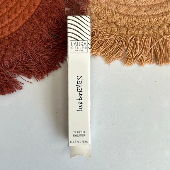 NIB Laura Geller Luster Eyes 24 Hr Eyeliner | Black - Picture 2 of 4